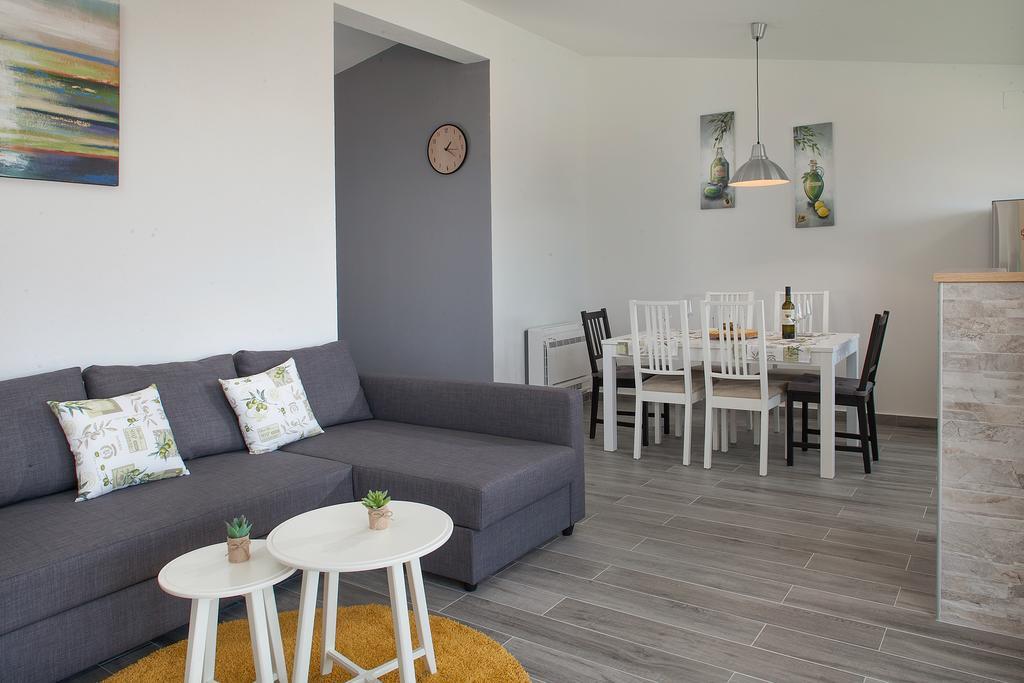 Apartment Luka Makarska Eksteriør billede