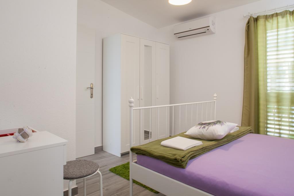 Apartment Luka Makarska Eksteriør billede